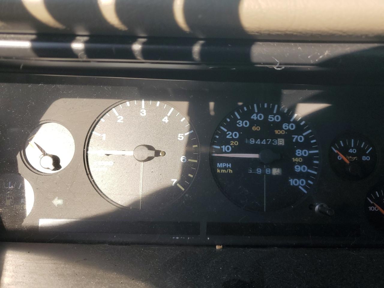1995 Jeep Grand Cherokee - Image 9
