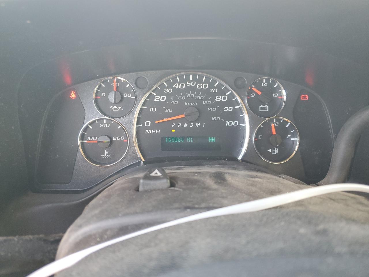 2012 Chevrolet Express - Image 9