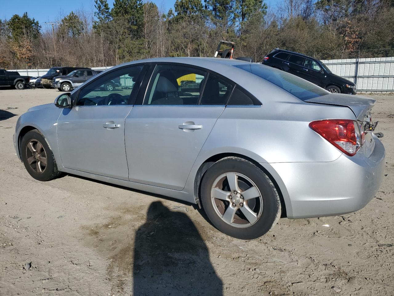 2015 Chevrolet Cruze - Image 2