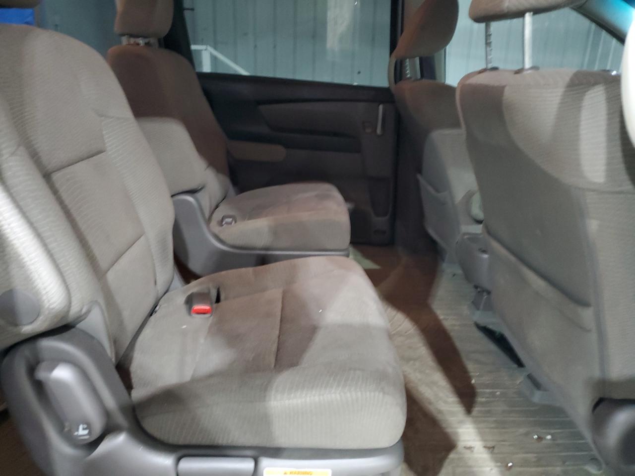 2011 Honda Odyssey - Image 11