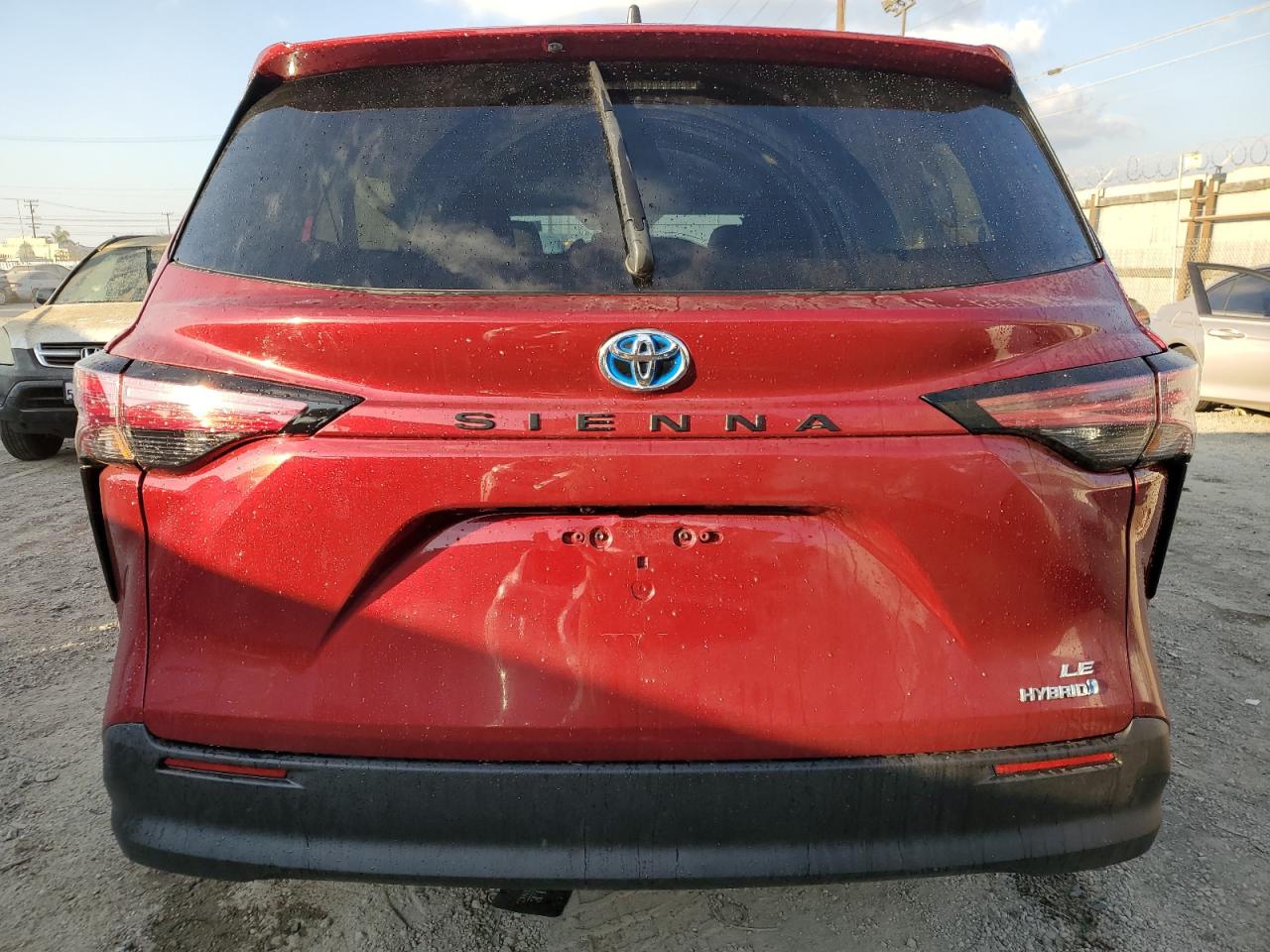 2021 Toyota Sienna - Image 6
