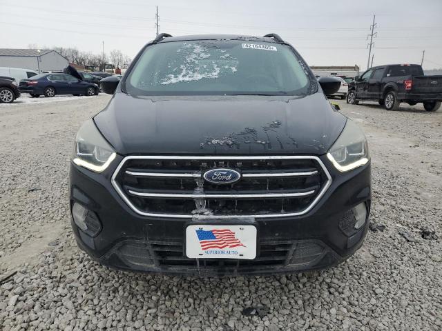  FORD ESCAPE 2017 Czarny