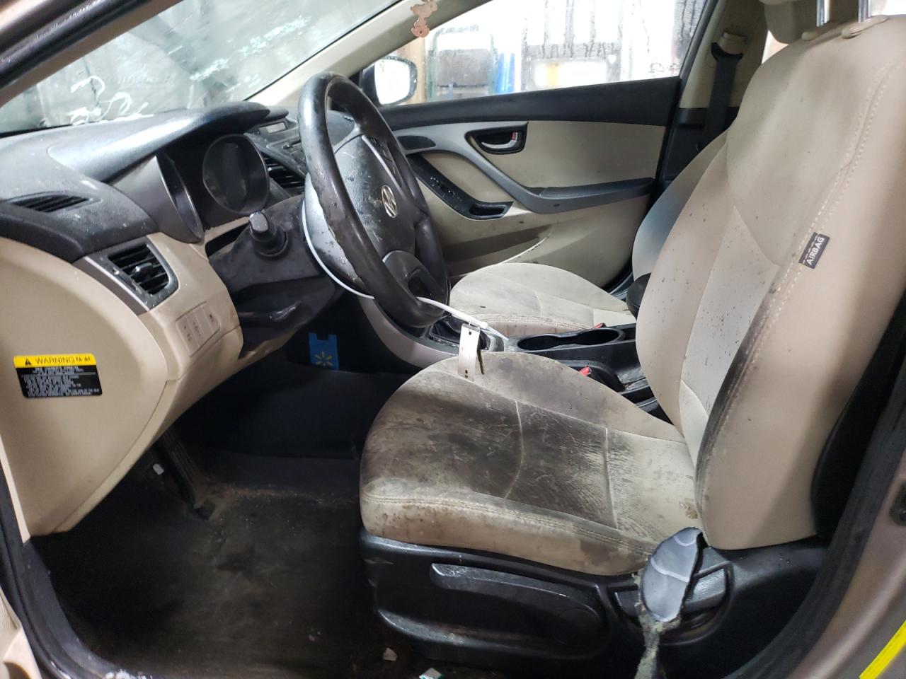 2016 Hyundai Elantra - Image 7