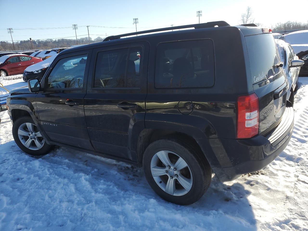 2014 Jeep Liberty (Patriot) - Image 2