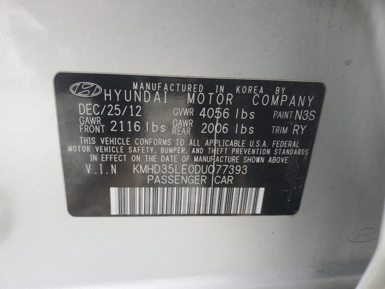 2013 Hyundai Elantra - Image 13