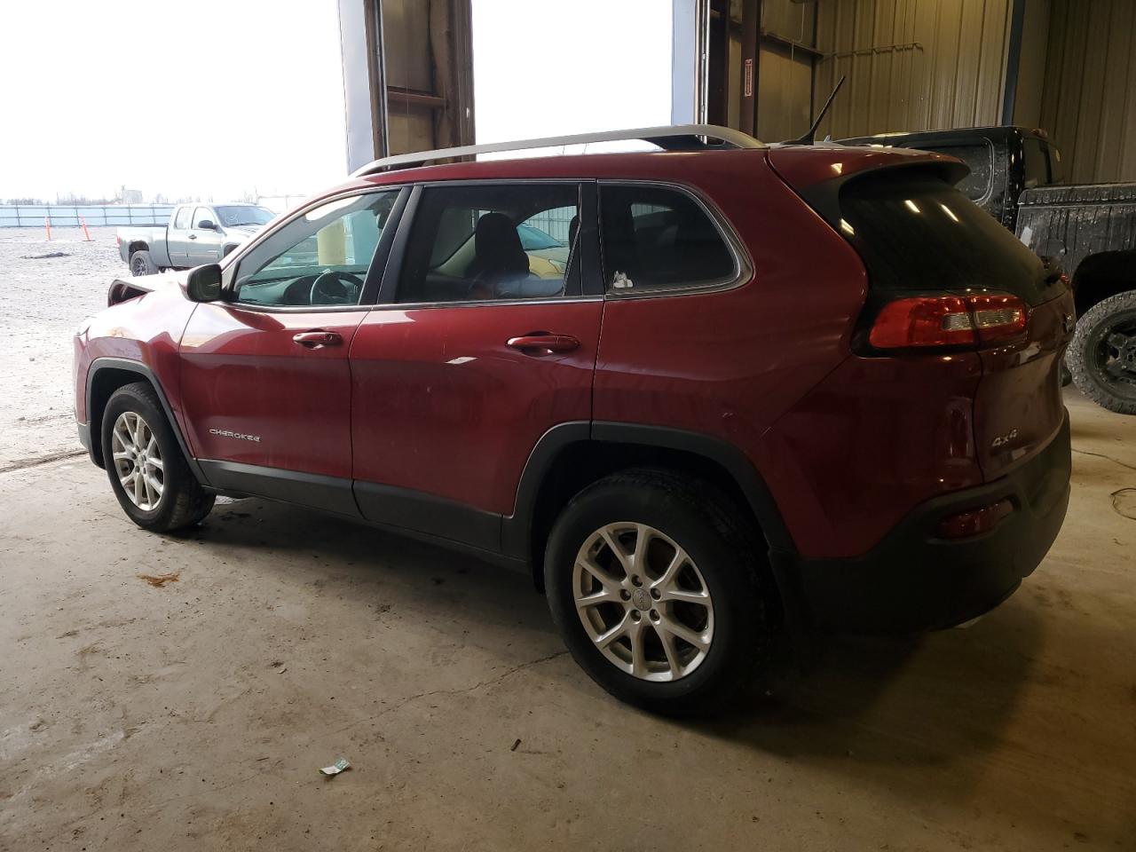 2015 Jeep Grand Cherokee - Image 2