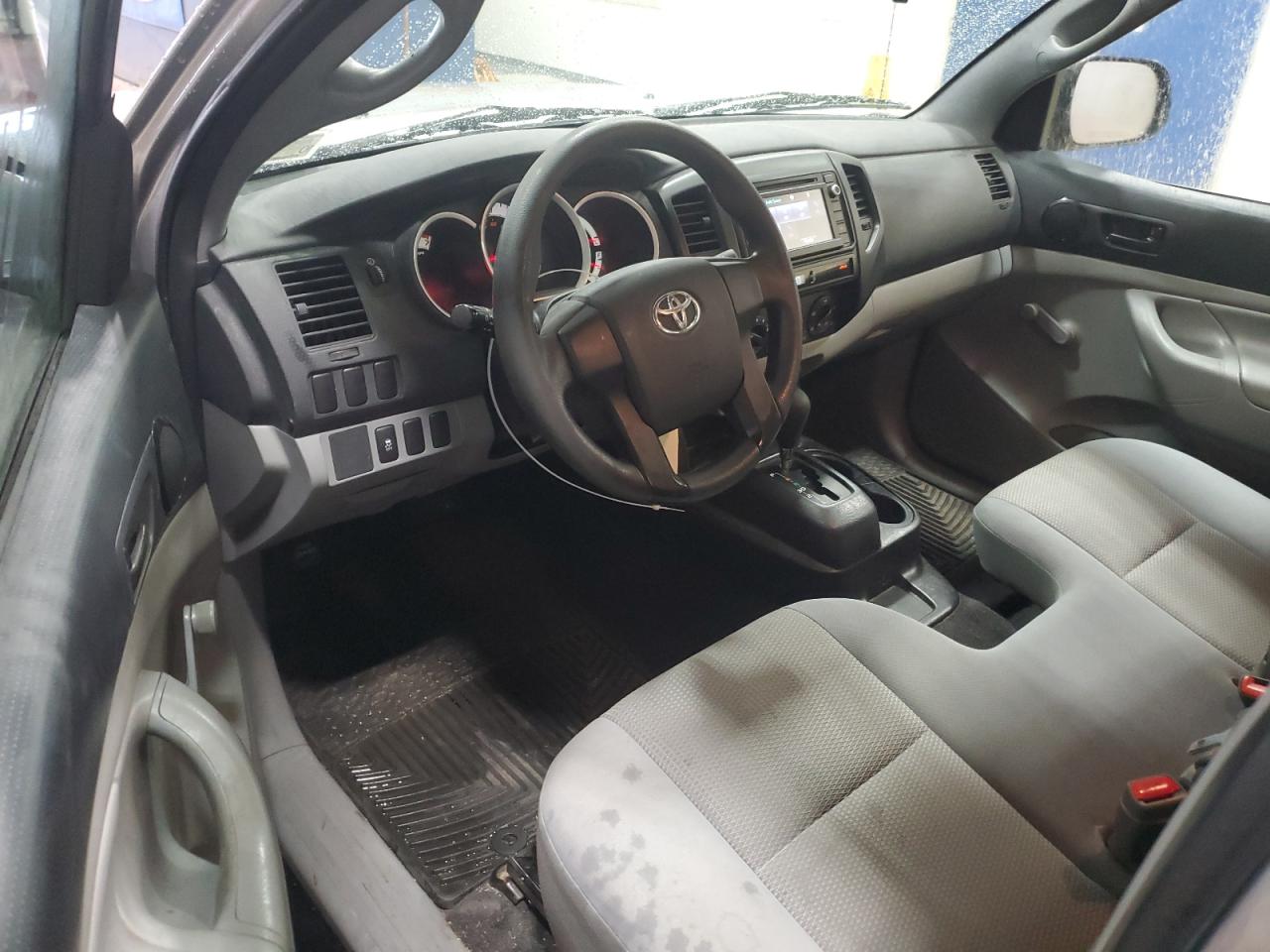2014 Toyota Tacoma - Image 8