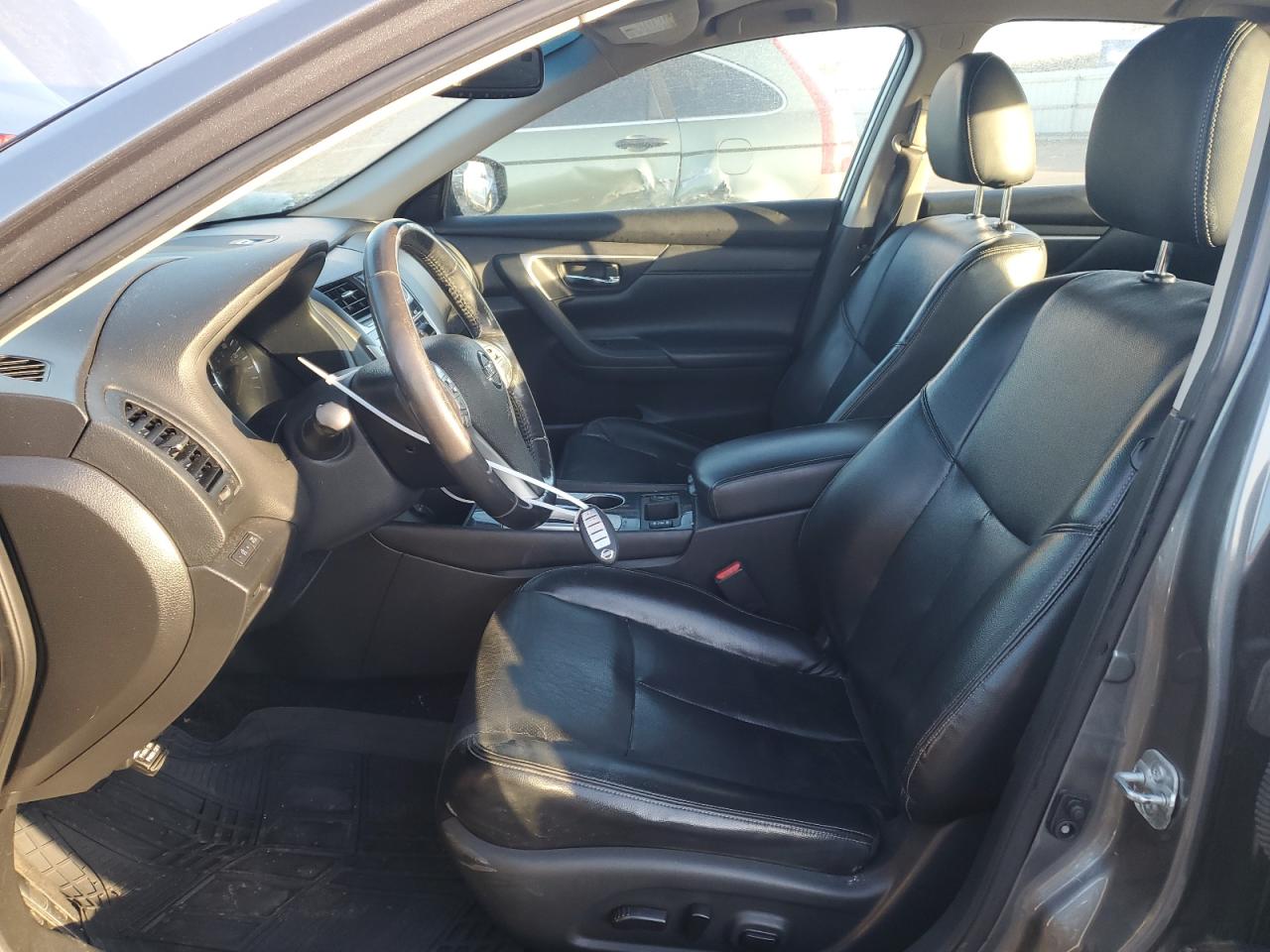2018 Nissan Altima - Image 7