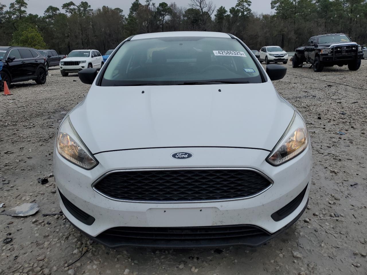 2017 Ford Focus - Image 5