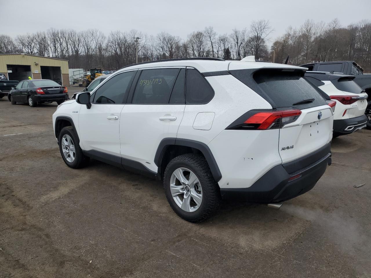 2020 Toyota RAV 4 - Image 2