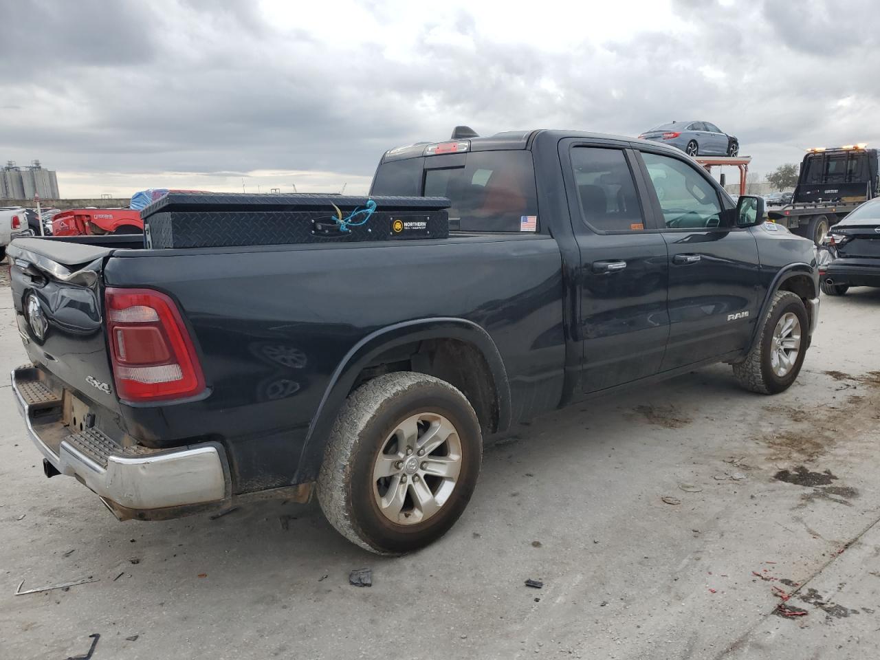 2019 RAM 1500 - Image 3