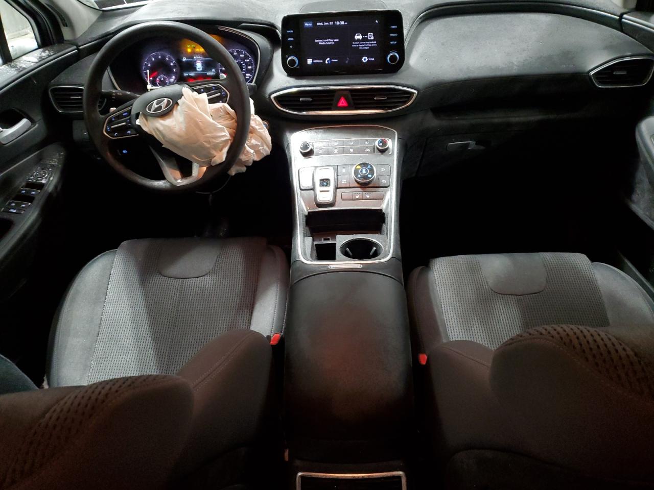 2022 Hyundai Santa Fe - Image 8