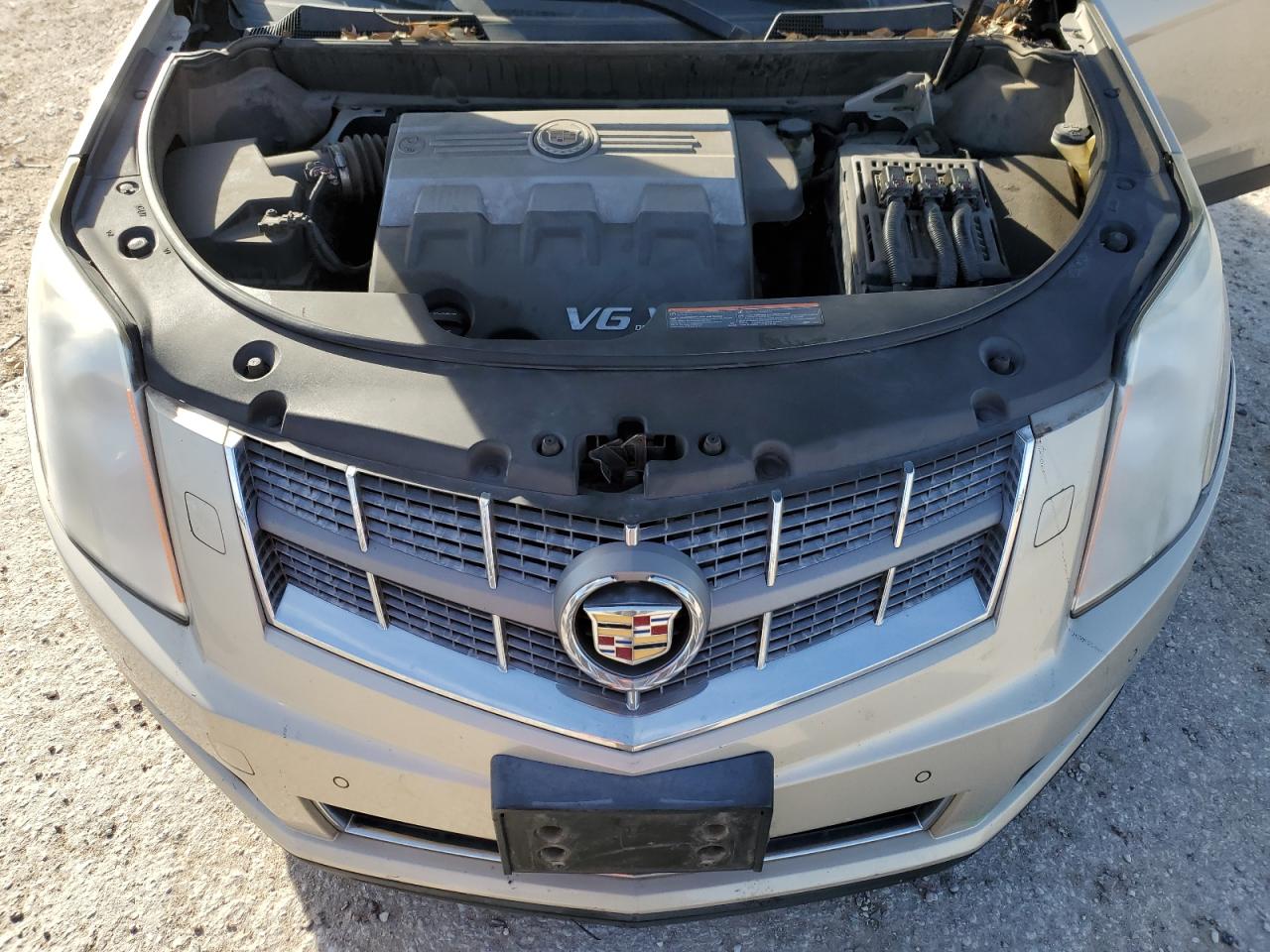 2010 Cadillac SRX - Image 12