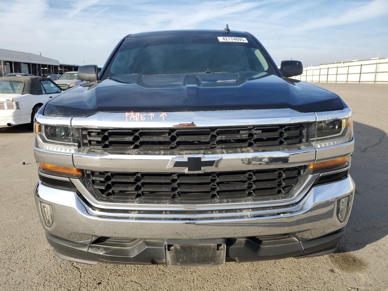 2017 Chevrolet Silverado - Image 5
