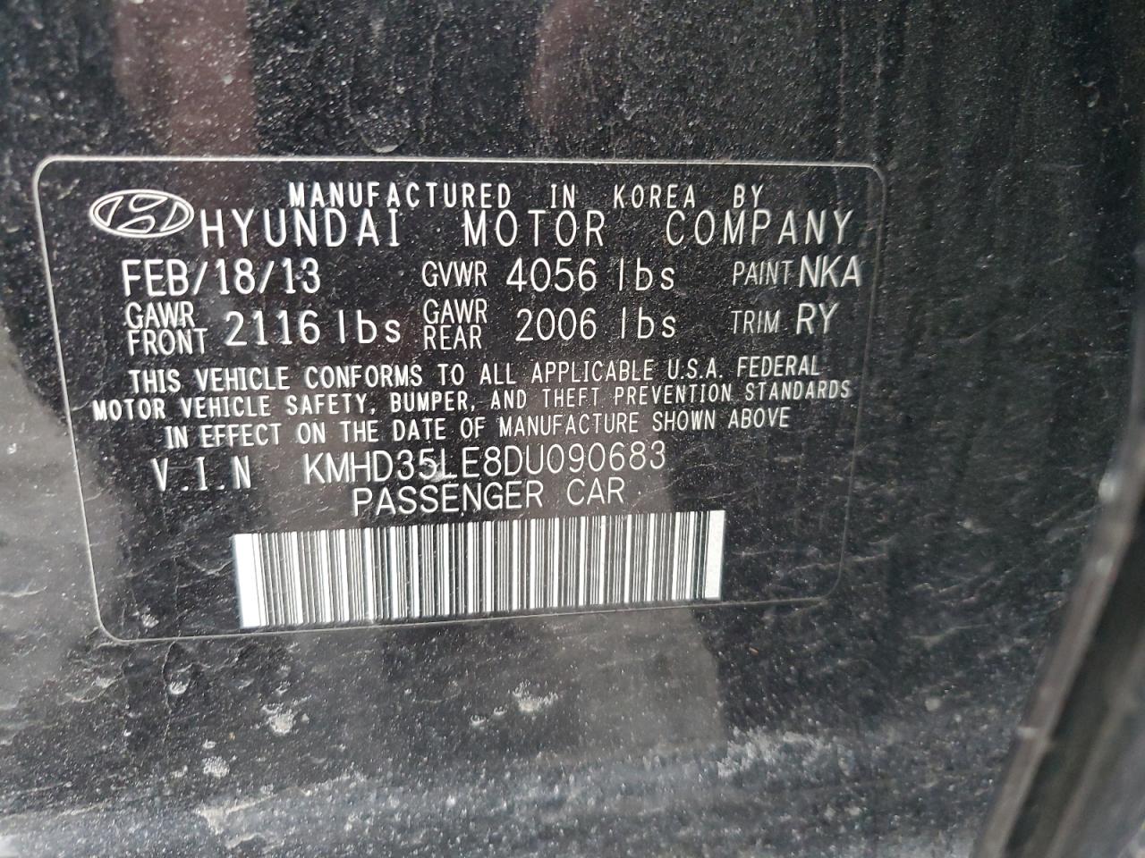 2013 Hyundai Elantra - Image 12