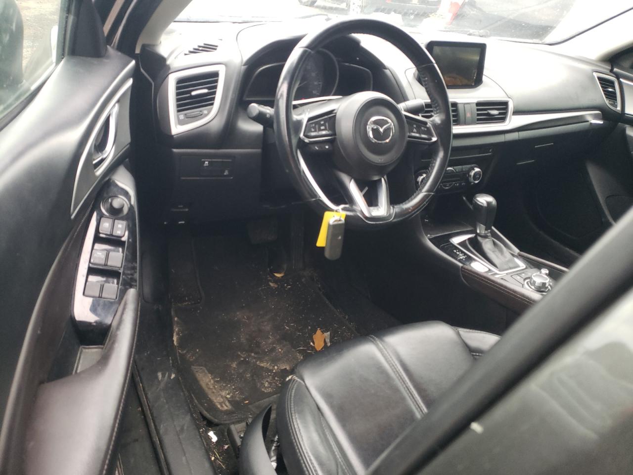 2018 Mazda 3 - Image 8