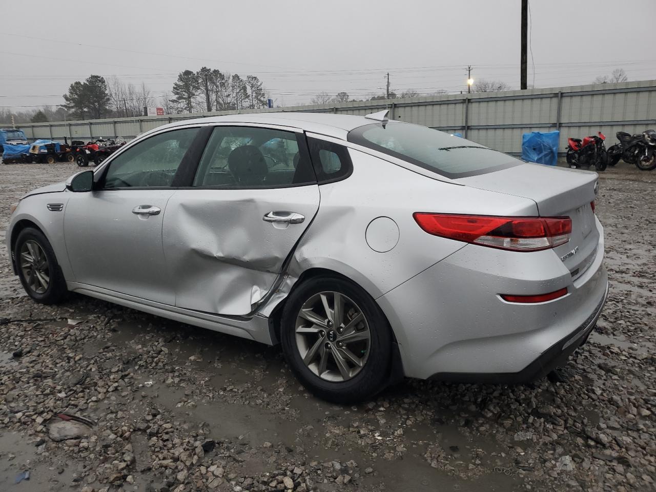 2019 Kia Optima - Image 2