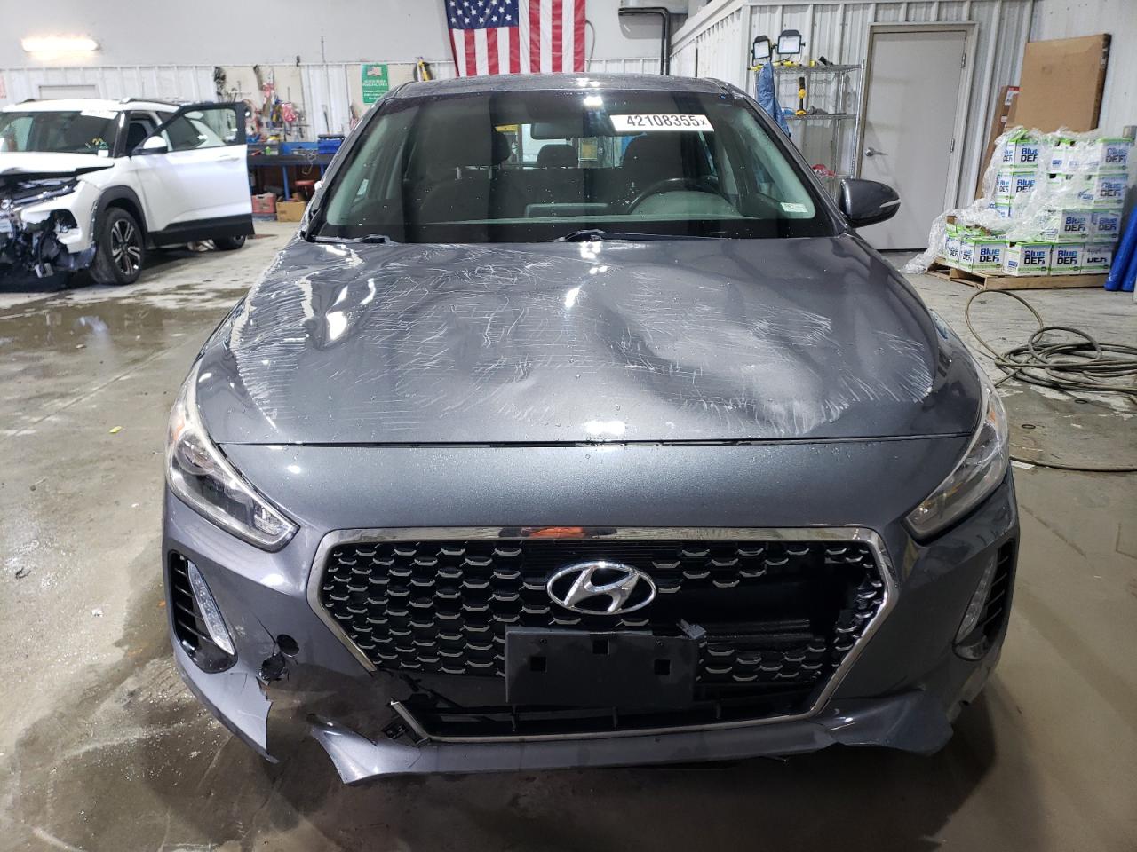 2018 Hyundai Elantra - Image 5