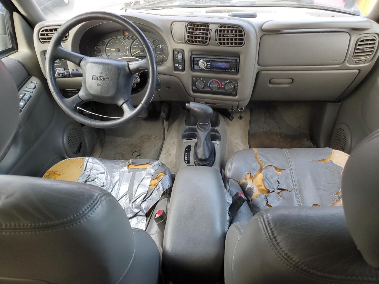 2000 GMC Jimmy - Image 8