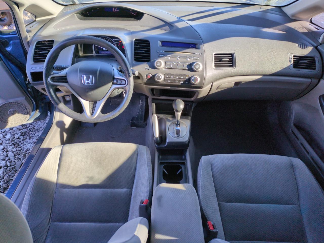 2009 Honda Civic Lx VIN: 1HGFA165X9L008068 Lot: 87330204