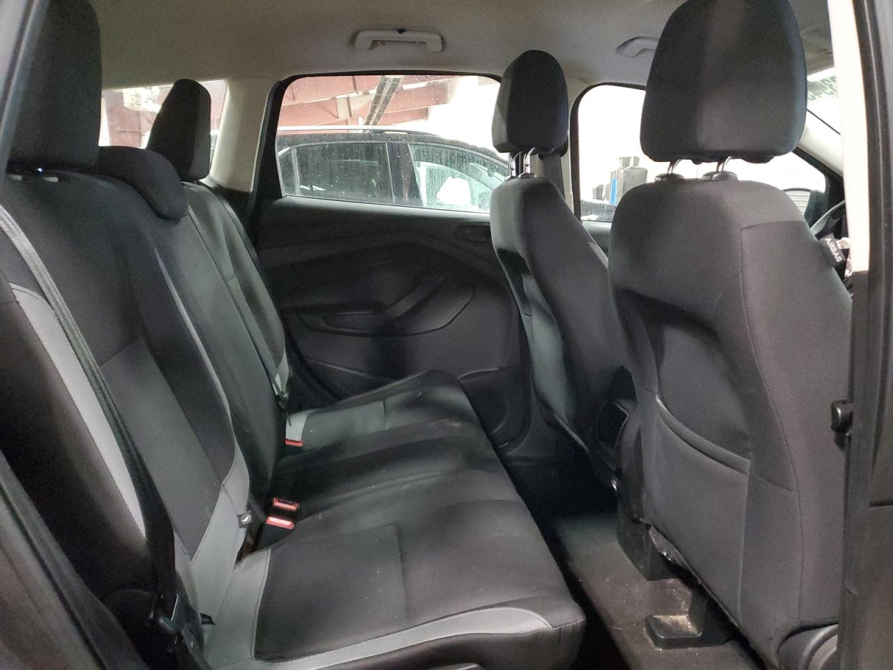 2015 Ford Escape - Image 11