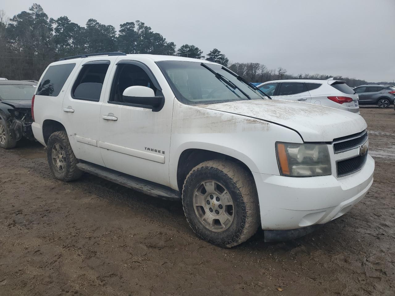 2007 Chevrolet Tahoe - Image 4