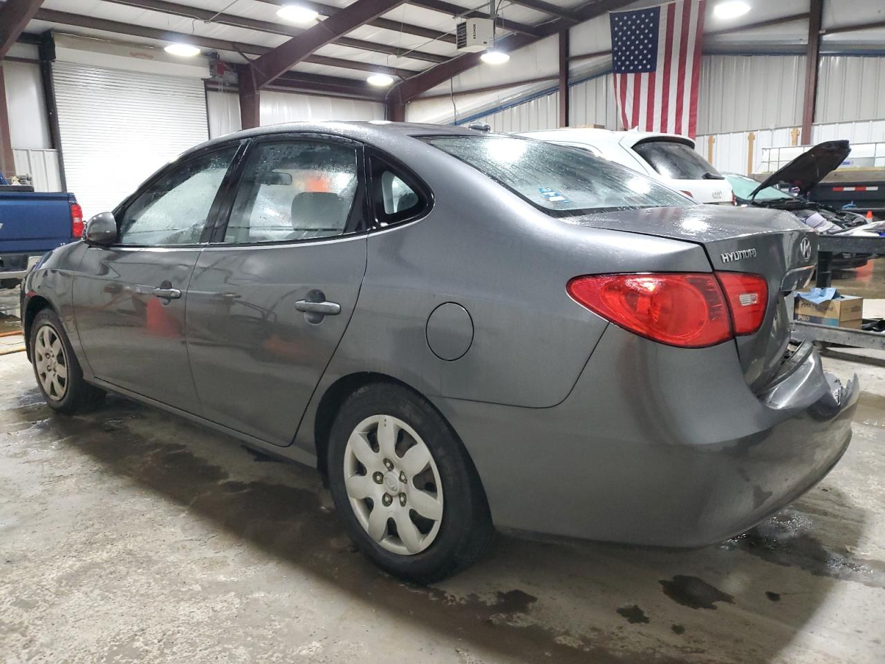 2008 Hyundai Elantra - Image 2