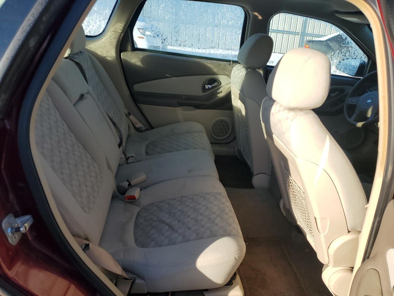 2005 Chevrolet Malibu - Image 10
