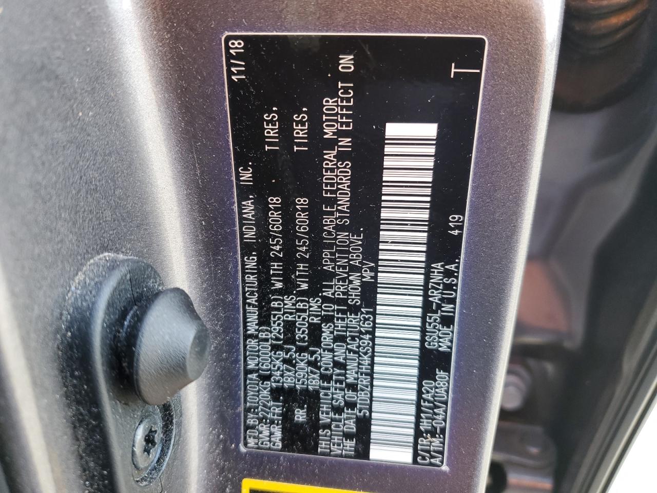 2019 Toyota Highlander - Image 13