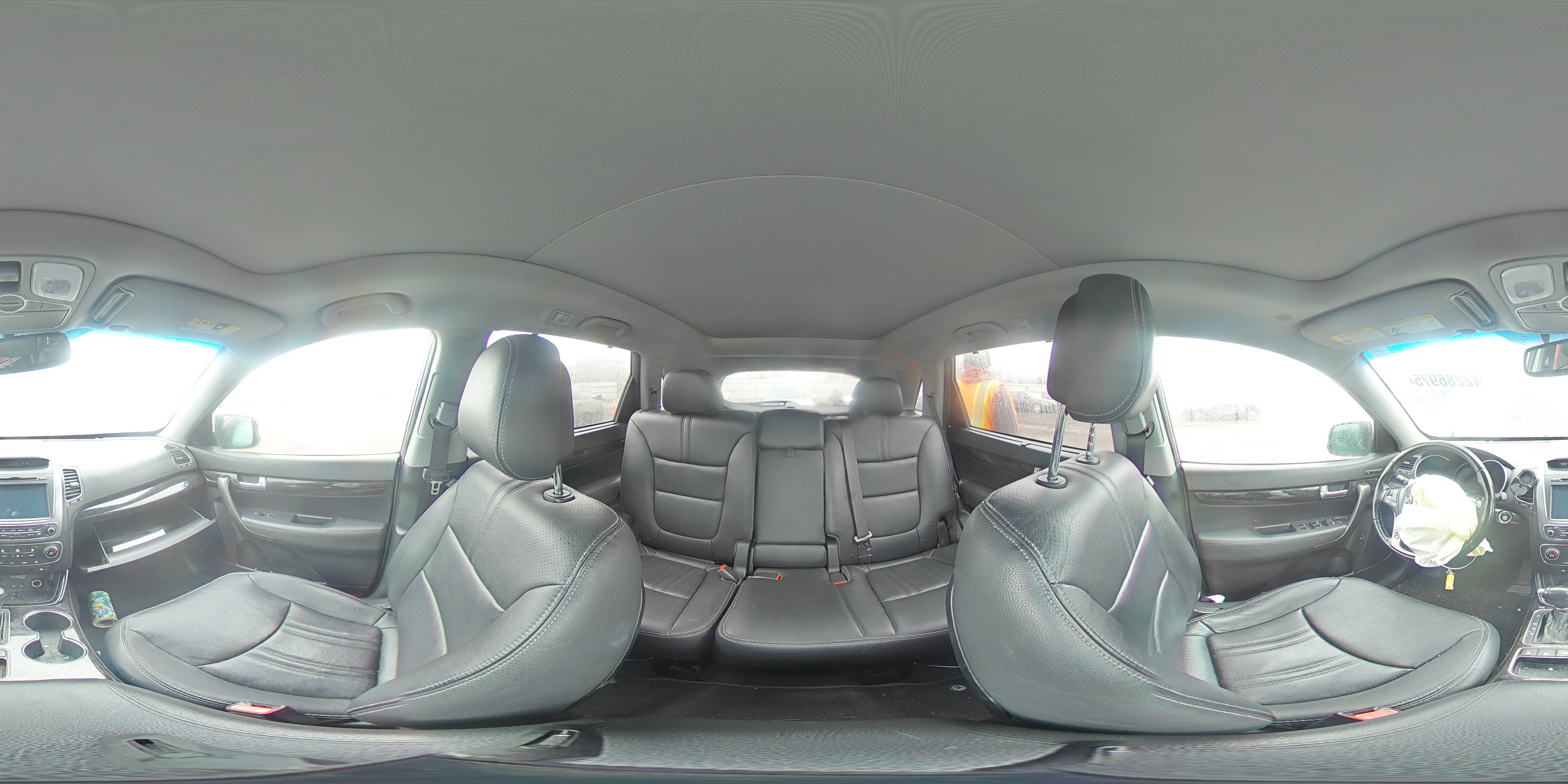 2014 Kia Sorento - Image 12