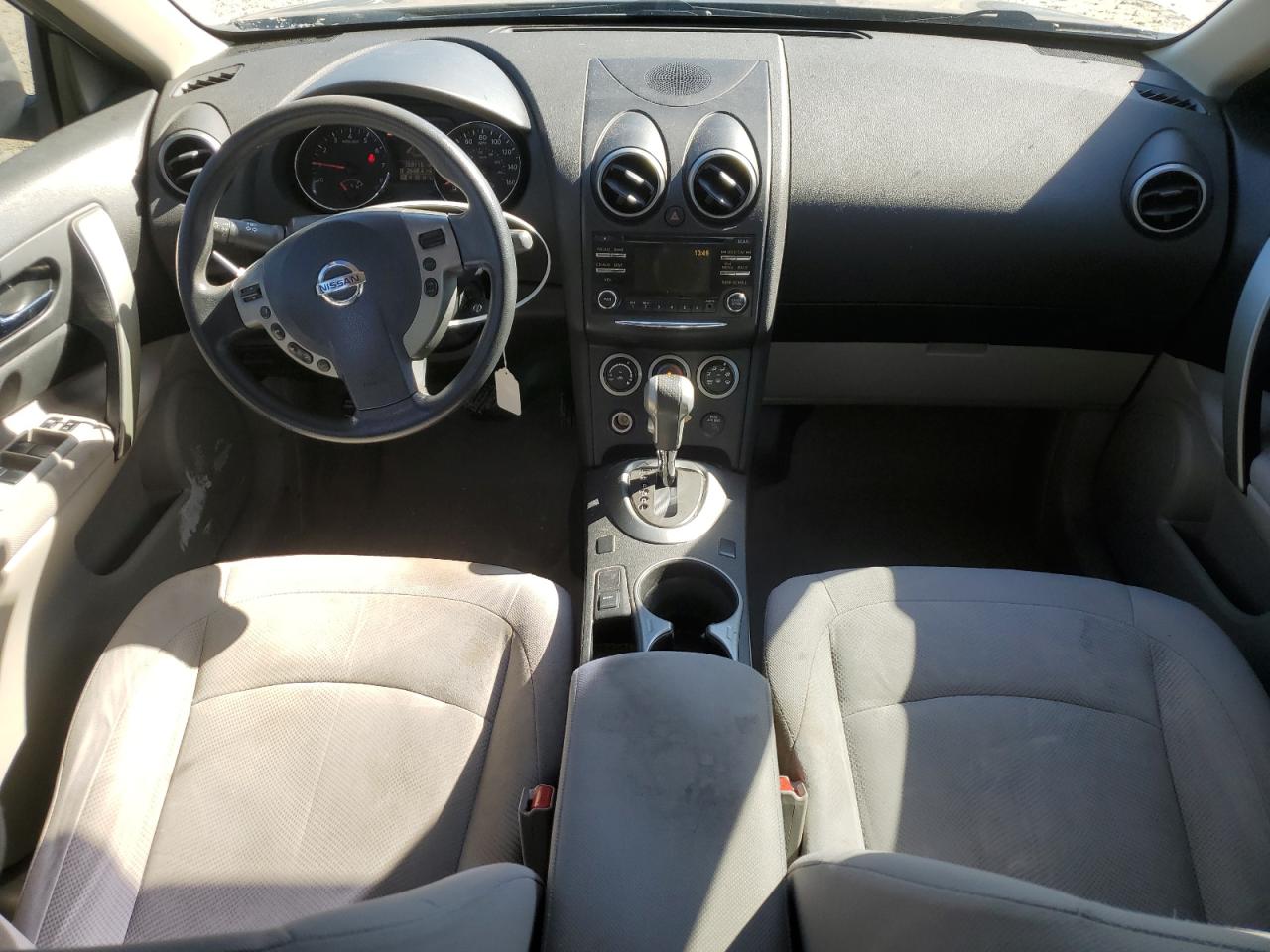 2014 Nissan Rogue - Image 8