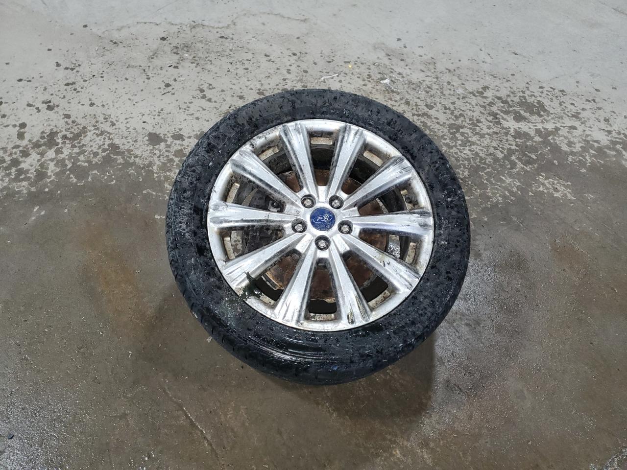2018 Ford Escape - Image 13