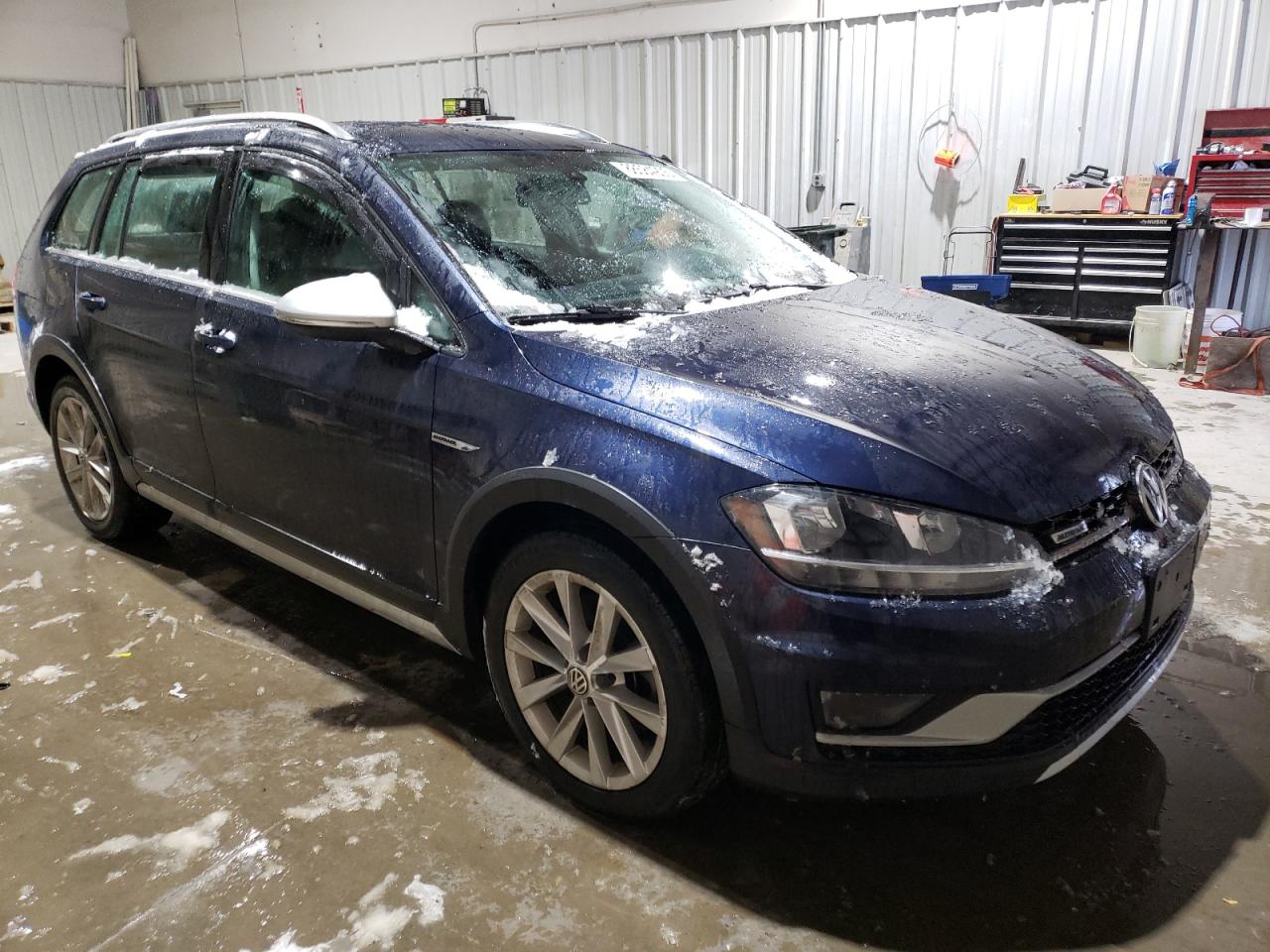 2018 Volkswagen Golf - Image 4