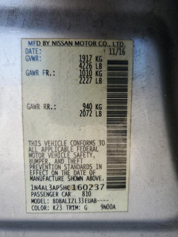 2017 Nissan Altima - Image 12