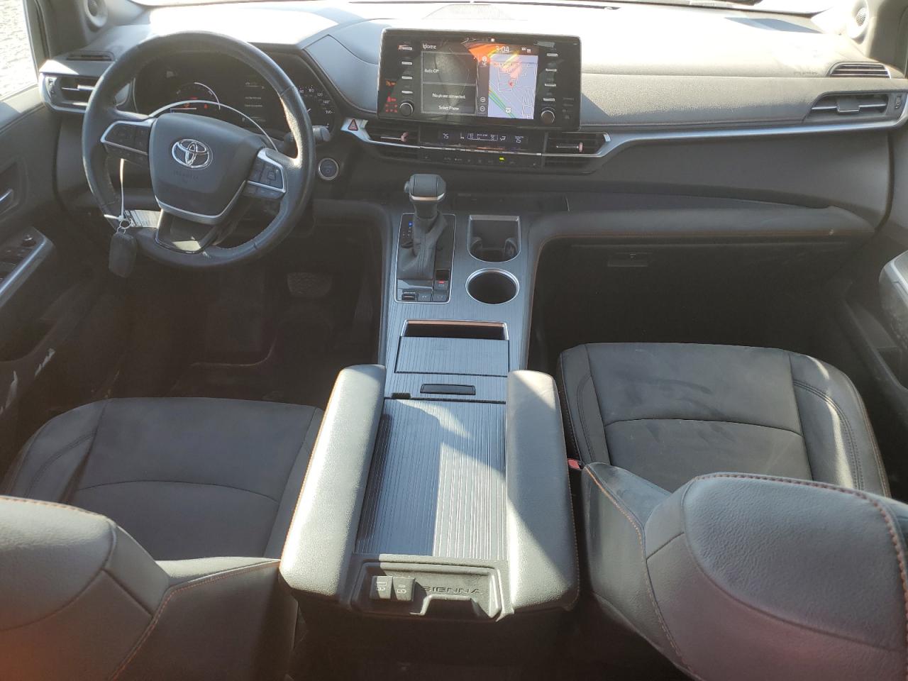 2022 Toyota Sienna - Image 8