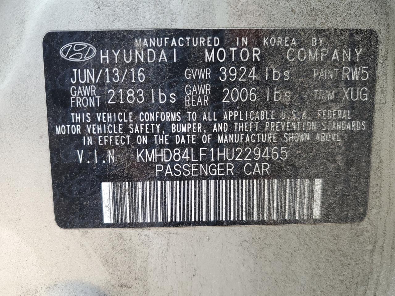 2017 Hyundai Elantra - Image 12