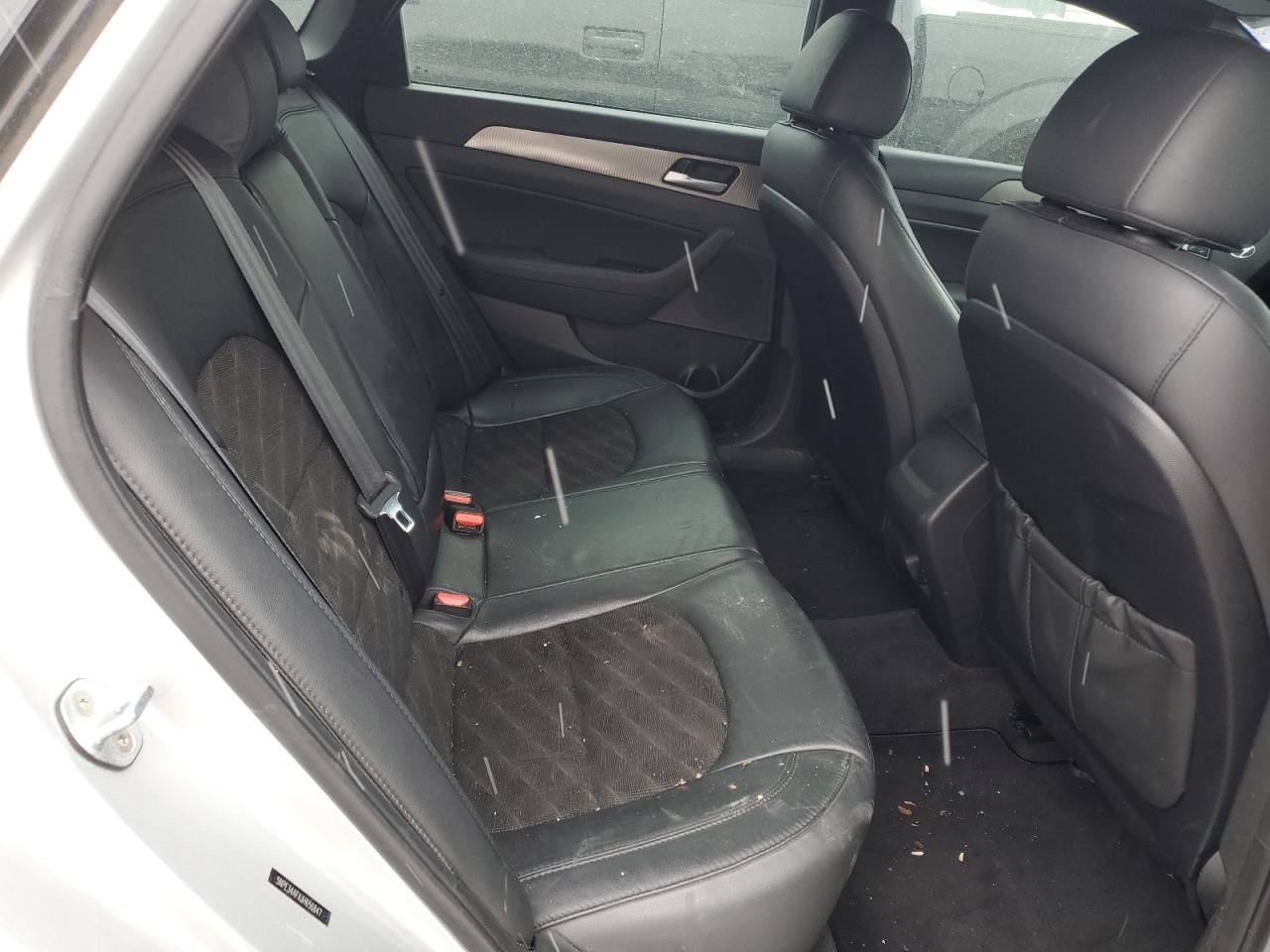2018 Hyundai Sonata - Image 10