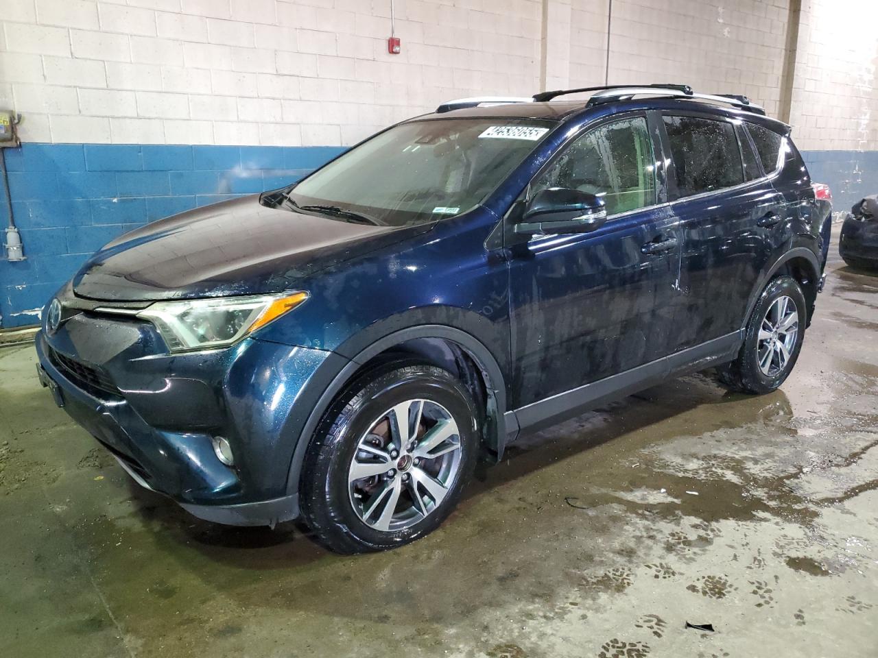 2018 Toyota RAV 4 - Image 1