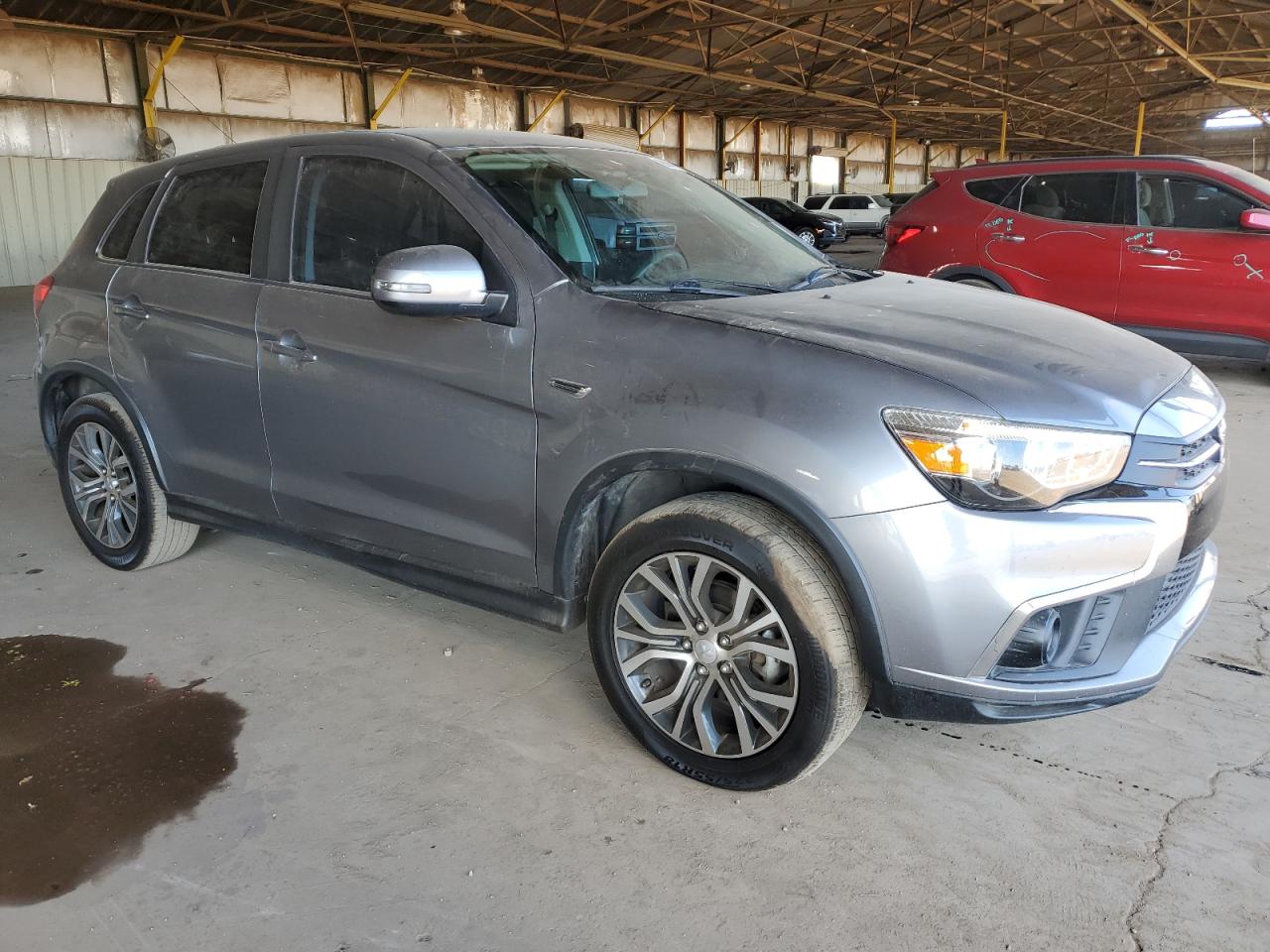 2018 Mitsubishi Outlander - Image 4
