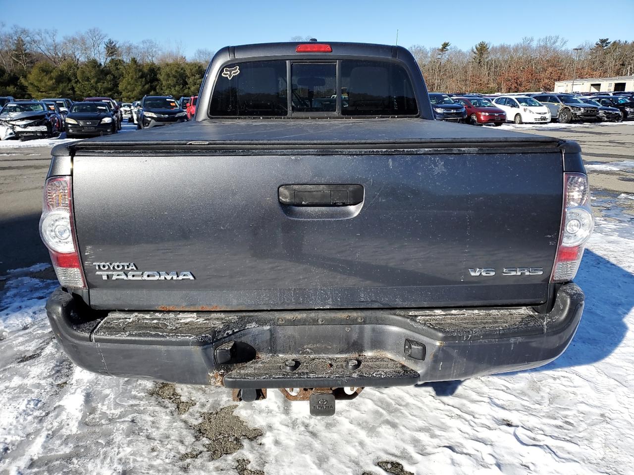 2010 Toyota Tacoma - Image 6