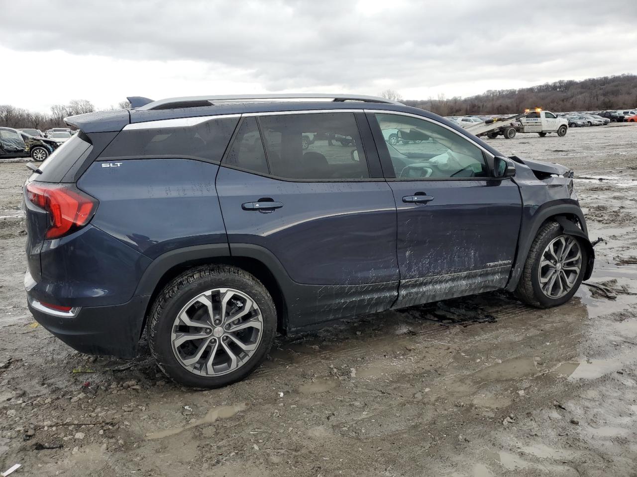 2019 GMC Terrain - Image 3