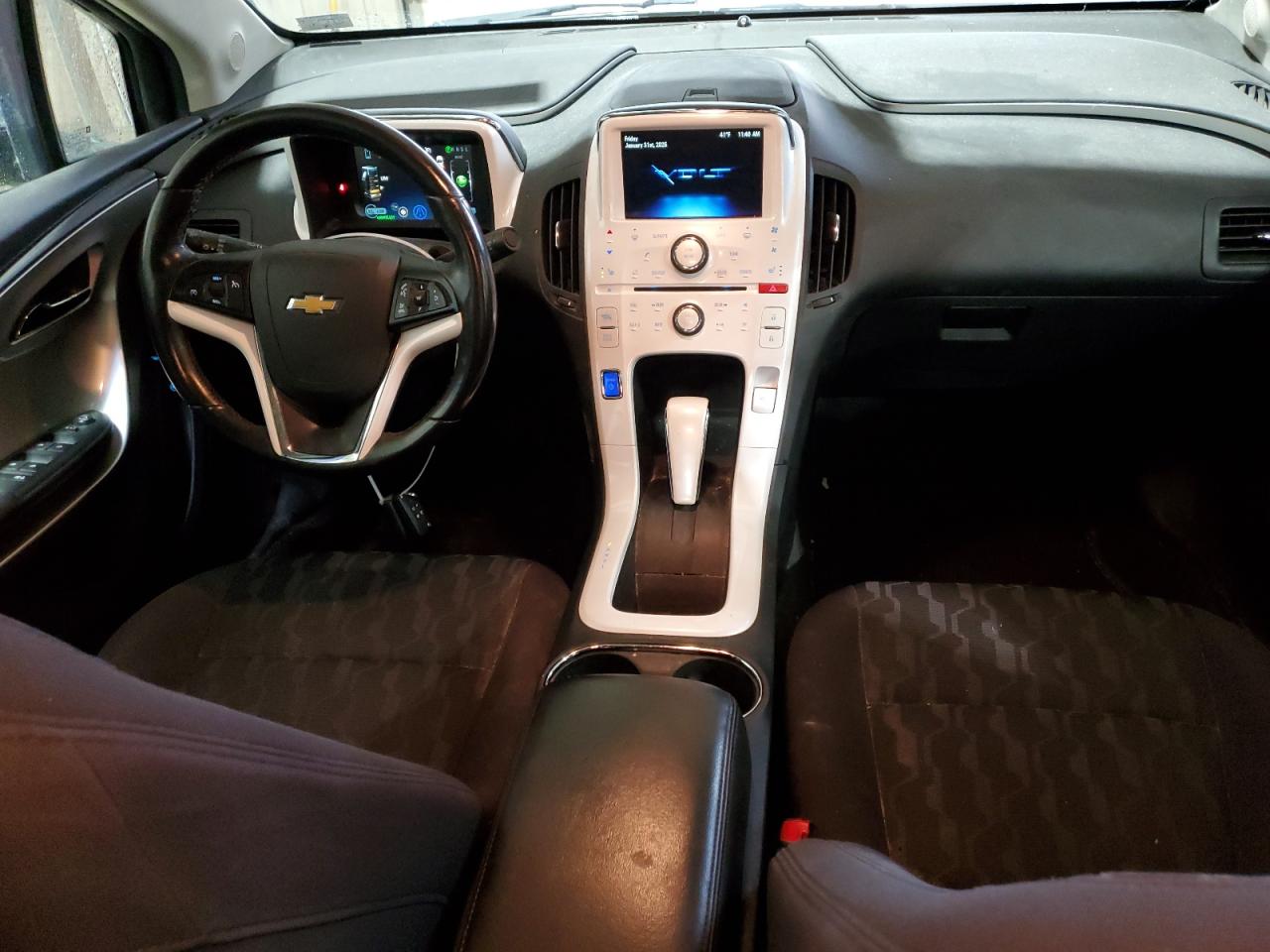 2013 Chevrolet Volt - Image 8