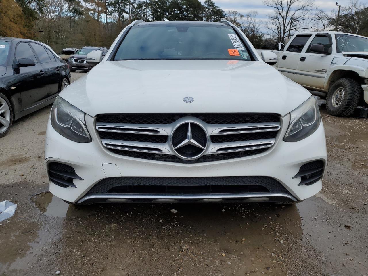 2017 Mercedes-Benz GLC - Image 5