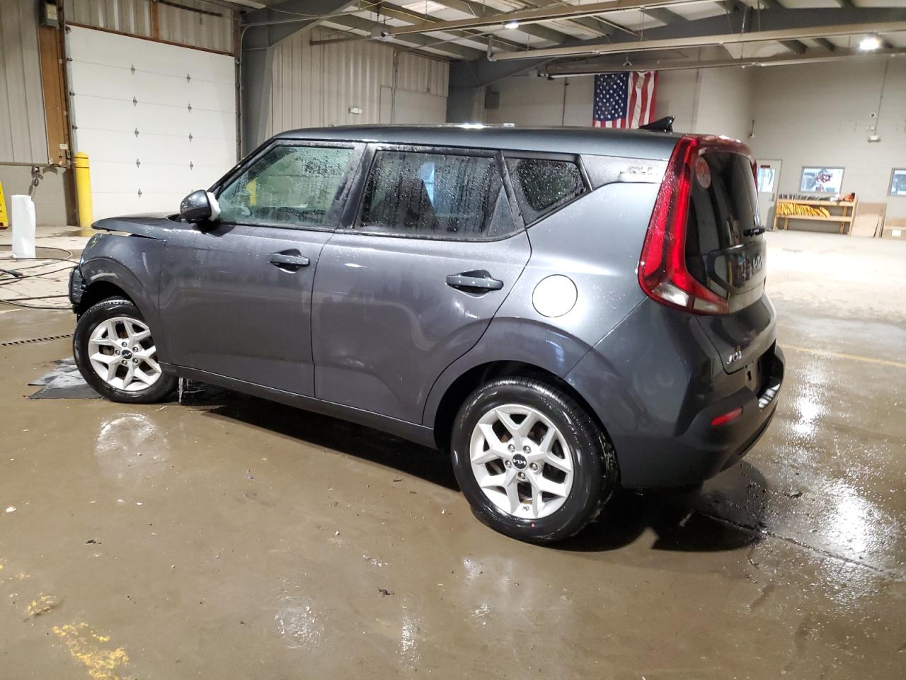 2022 Kia Soul - Image 2