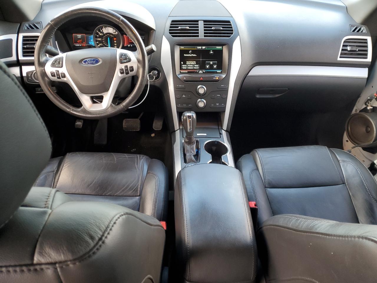 2015 Ford Explorer - Image 8