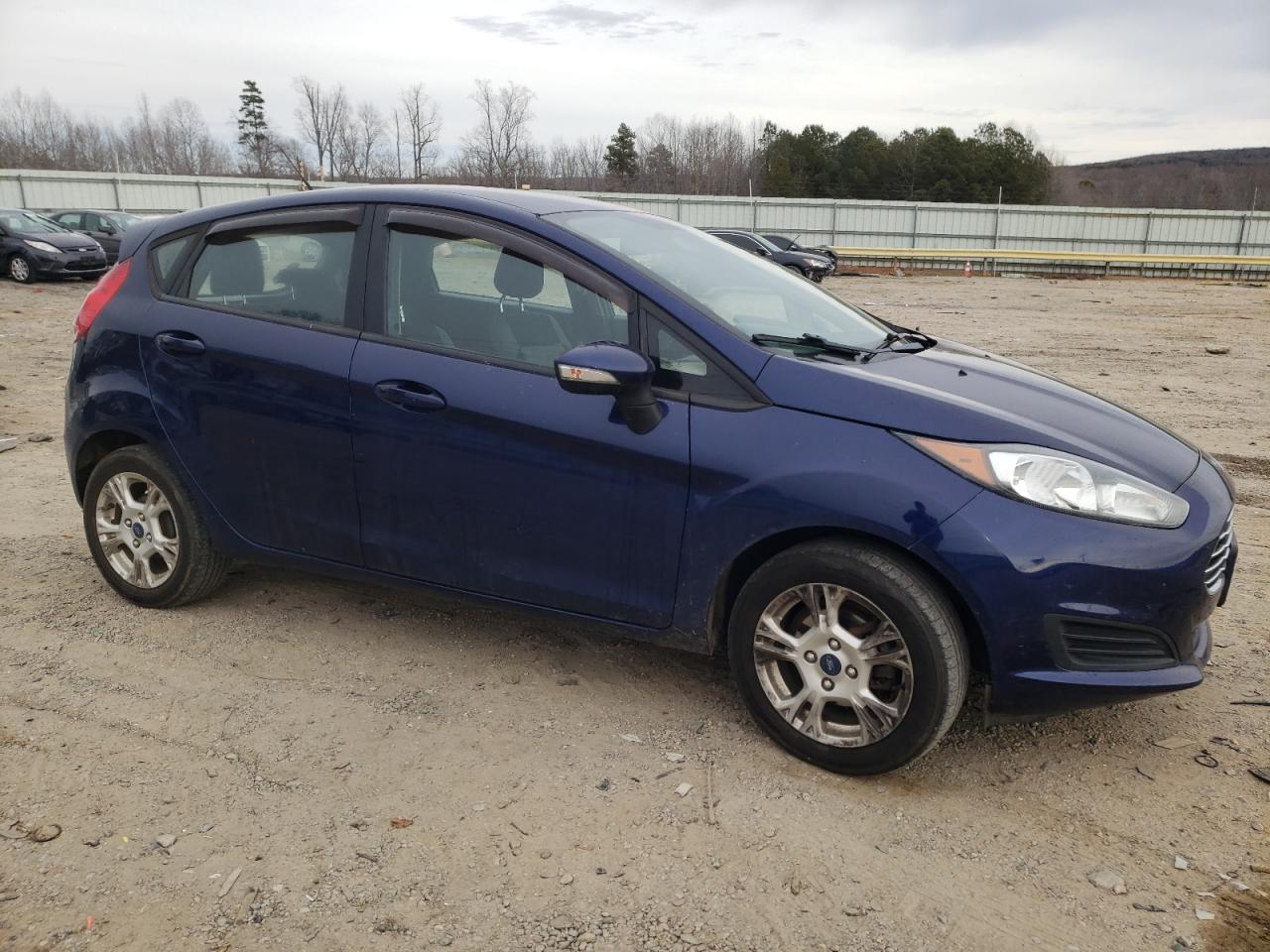 2016 Ford Fiesta - Image 4