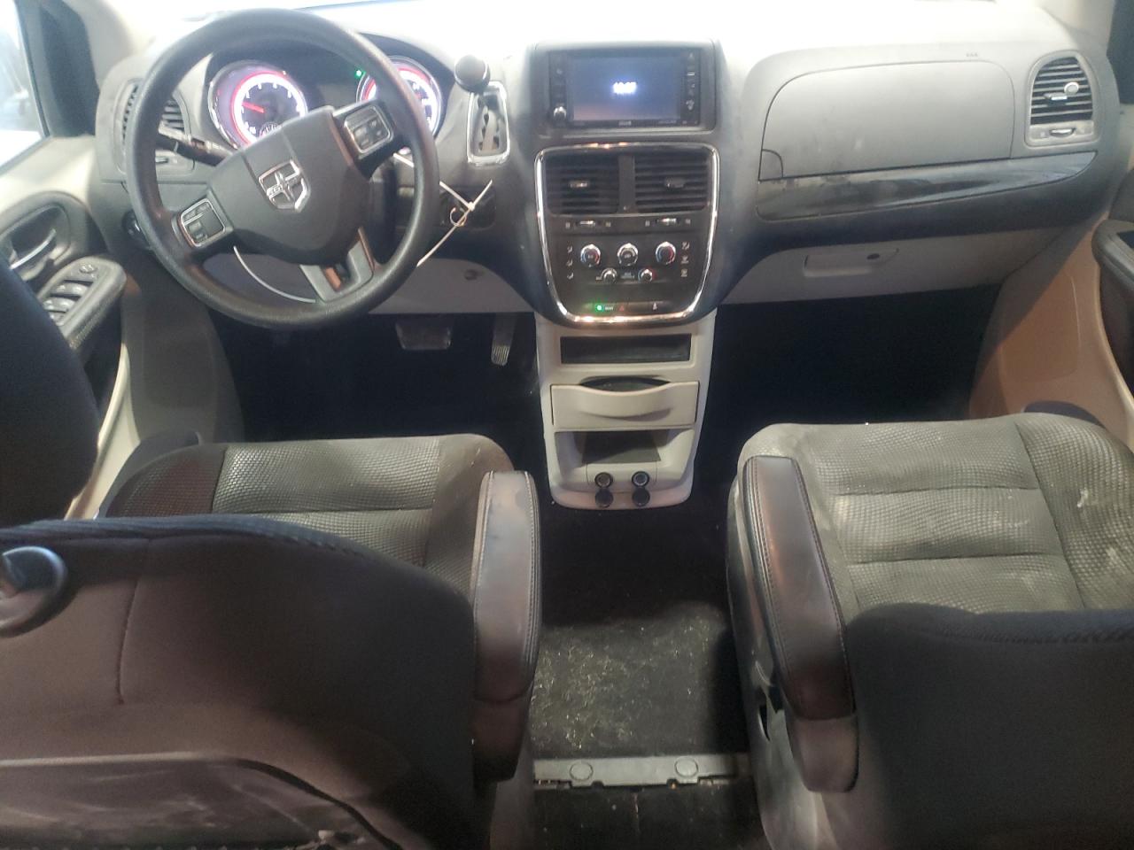 2020 Dodge Caravan - Image 8