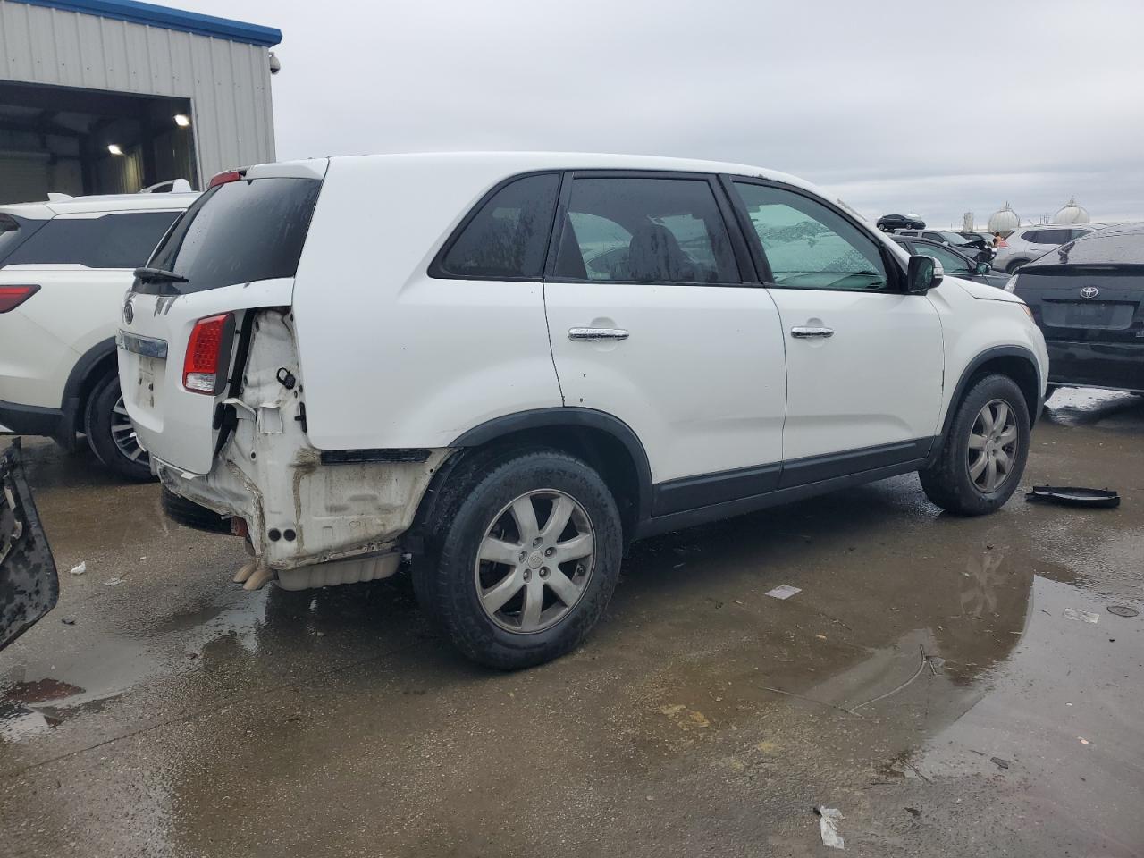 2011 Kia Sorento - Image 3