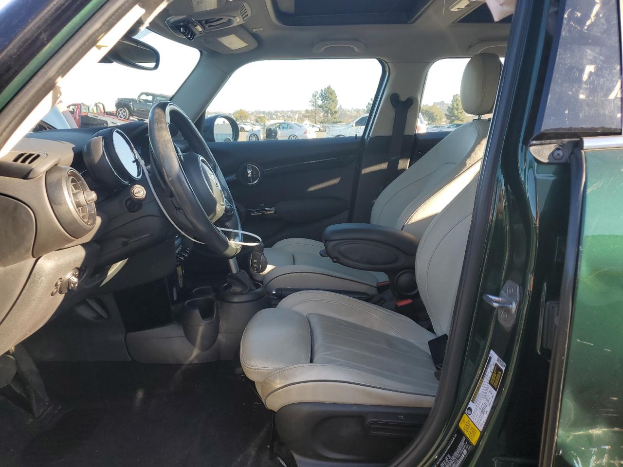 2019 MINI Cooper - Image 7