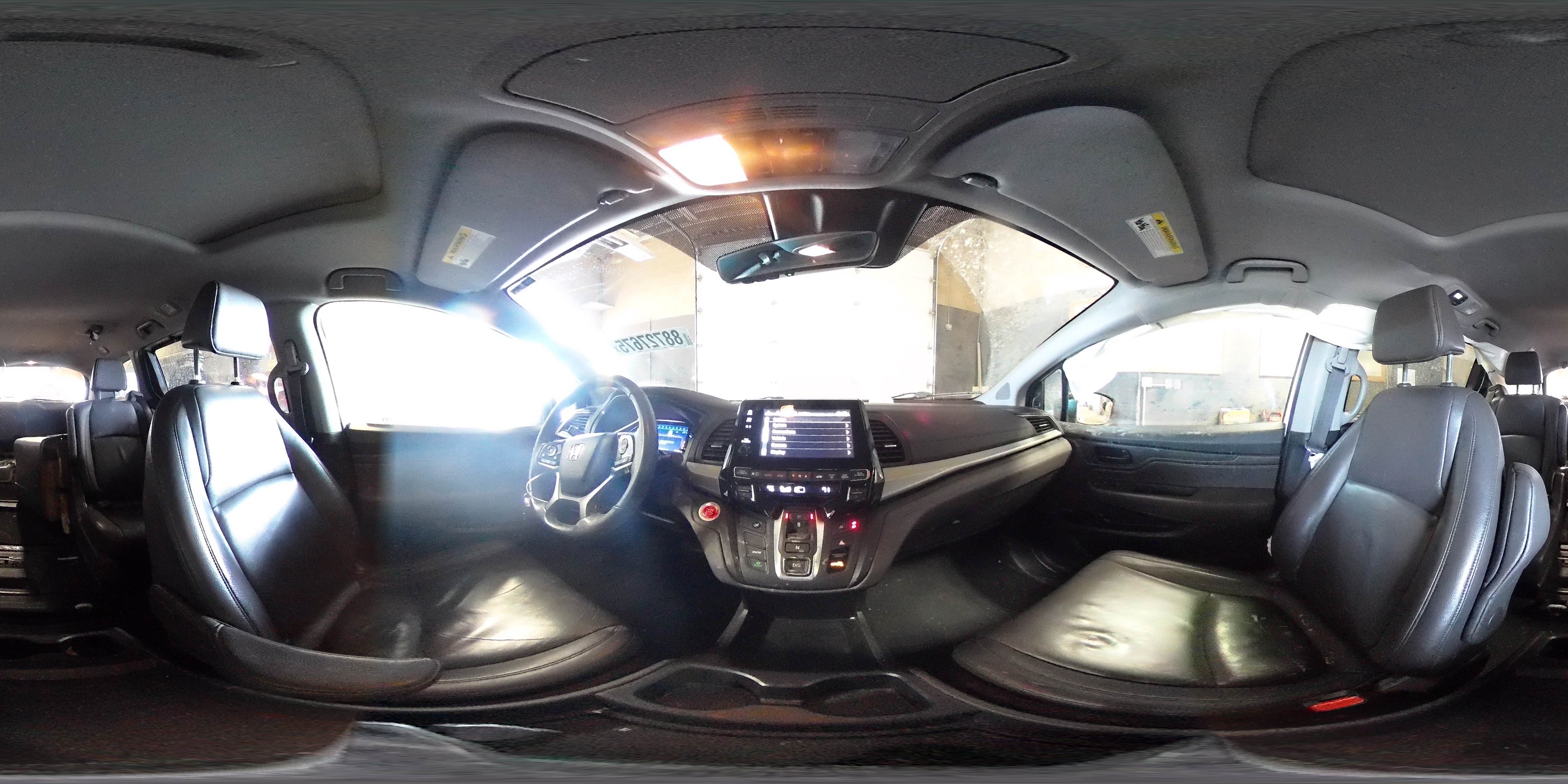 2019 Honda Odyssey - Image 14